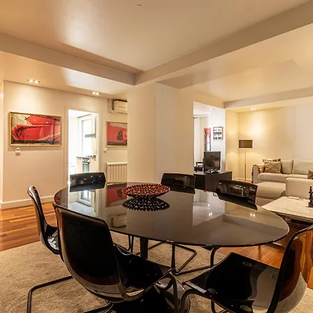 Chiado Deluxe Terrace 3 Bedroom Апартаменти