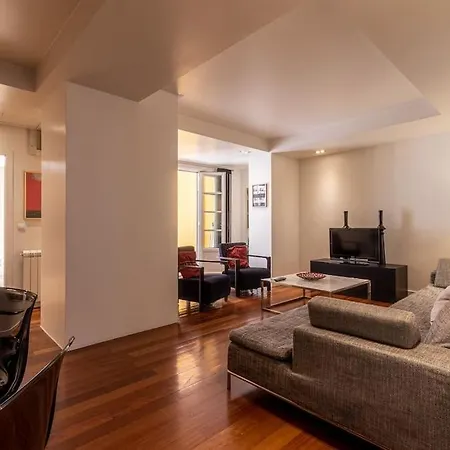 Chiado Deluxe Terrace 3 Bedroom * Lisboa
